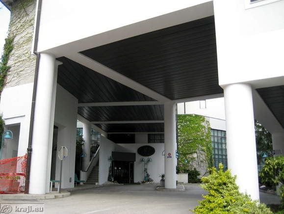 Alp Hotel