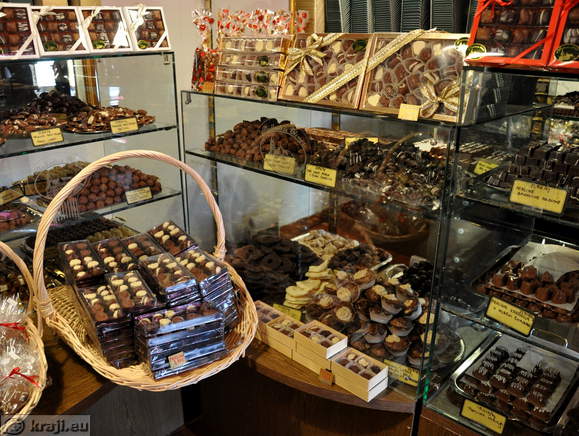 Olimje - Cokoladnica (Chocolate Shop)