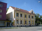 Murska Sobota - Victory Square - Restaurant and brewery Zvezda - former Hotel Dobray, example of secession building 
