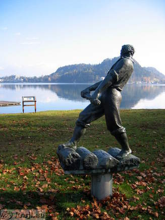 Kip čolnarja v Mali Zaki