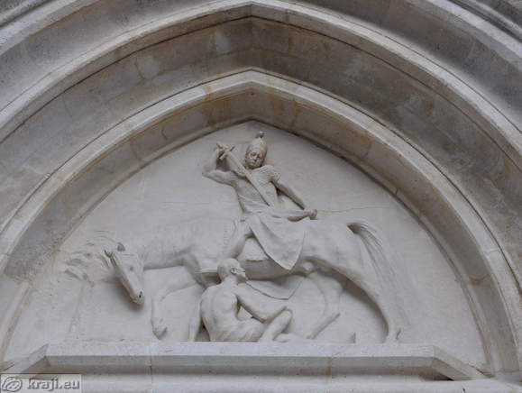 Main portal - St. Martin shares his cloak with a beggar