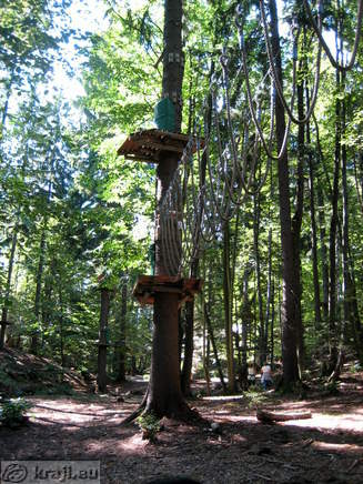 Different climbing elements