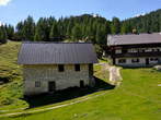 Blejska koca na Lipanci Mountain Hut - Blejska koca Mountain Hut 