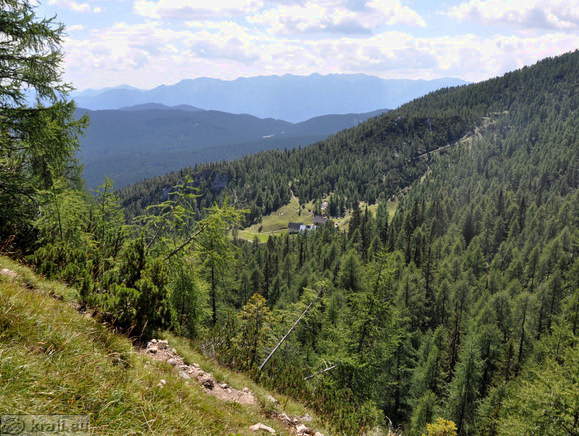 Walking Trail: Blejska koca na Lipanci Mountain Hut - Debela pec