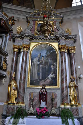 Stranski oltar na južni (desni) strani