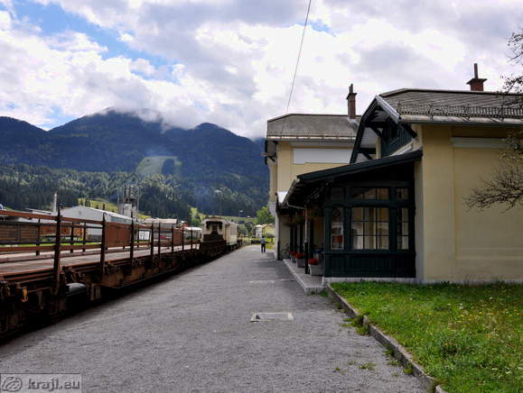 Railway Station Bohinjska Bistrica - Platform