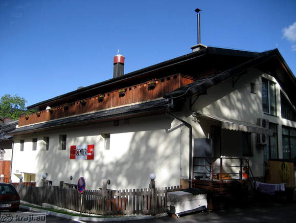 Hotel Center z zadnje strani