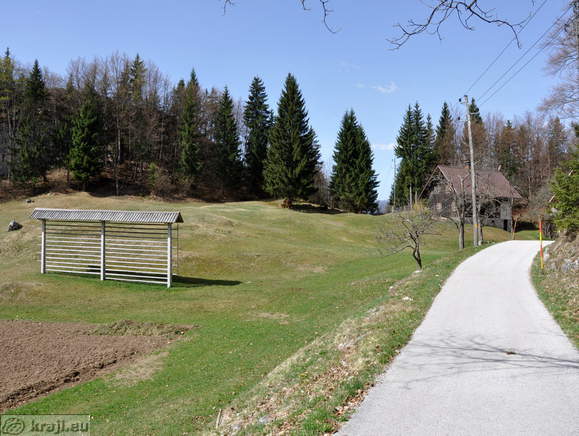 Del poti je po cesti