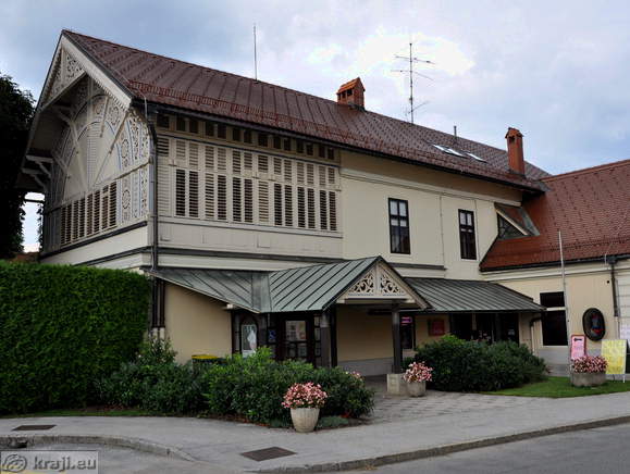 Cerklje na Gorenjskem - Hribars Villa