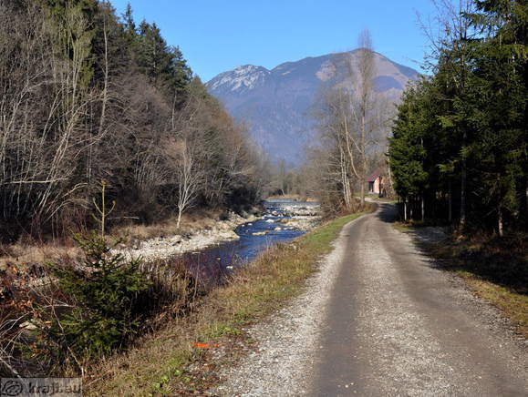 Osrednji del učne poti ob reki Kokri