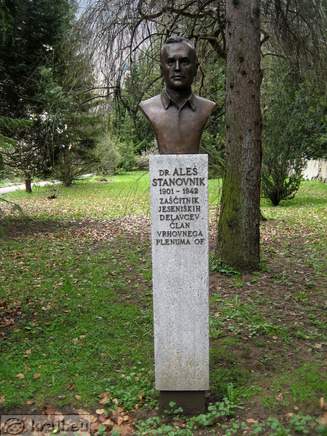 Bronze bust of Ales Stanovnik (1901 - 1942)