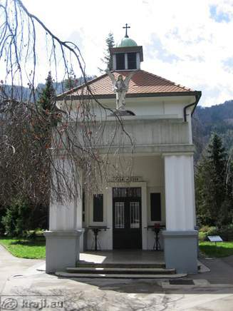 Military chapel with a vaulted tomb of soldiers who died during World War I