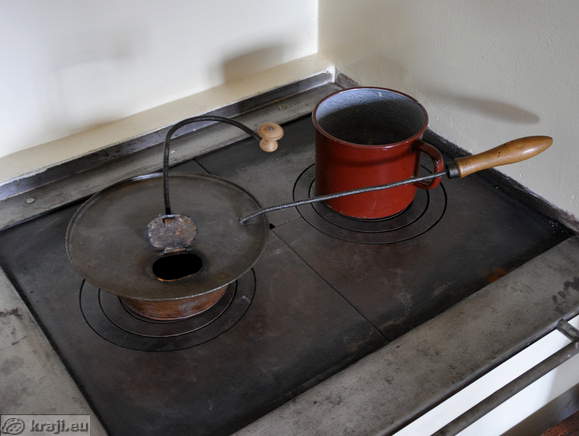 Kitchen-range