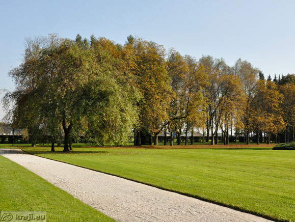 Promenade along Castle Brdo