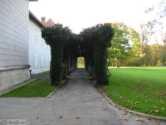 Promenade on the north side of the Castle Brdo