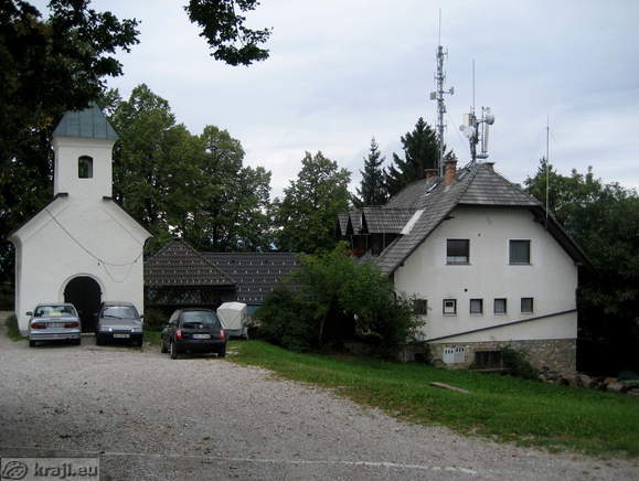 Koča s kapelo