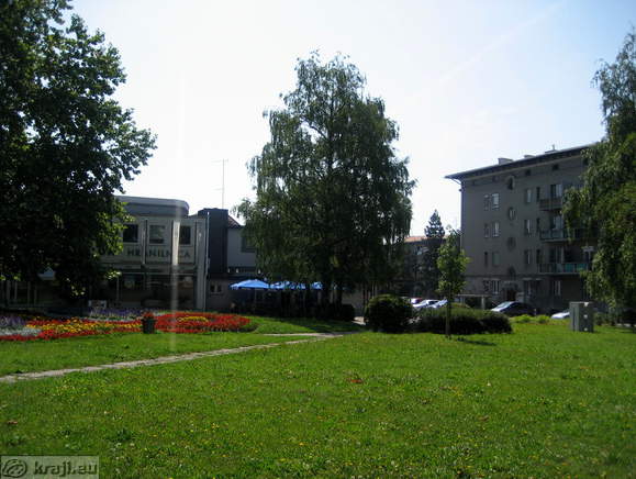 Park near Gorenjska bank