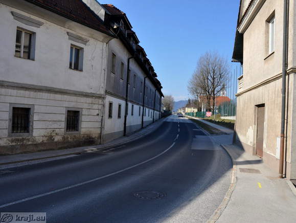 Cesta proti Stražišču Cesta proti Stražišču