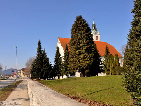 Škofjeloška cesta skozi Stražišče Škofjeloška cesta skozi Stražišče