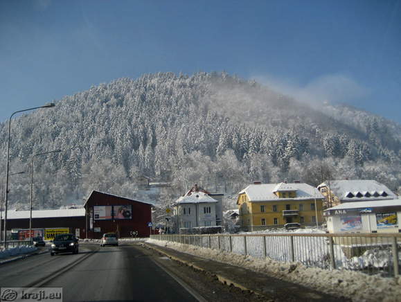 Smarjetna gora Hill in snow