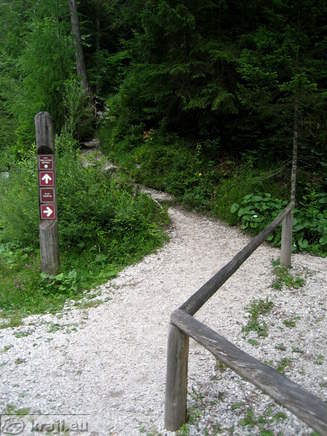 Turning for footpath to Pericnik Waterfall from the road to Aljazev dom Mountain Hut