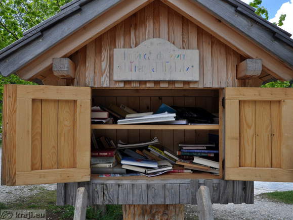 Library at the lake - Books