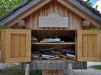 Coffeehouse - Library at the lake - Books 