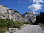 Cesta Planica-Tamar - Dolina Planica in Tamar 