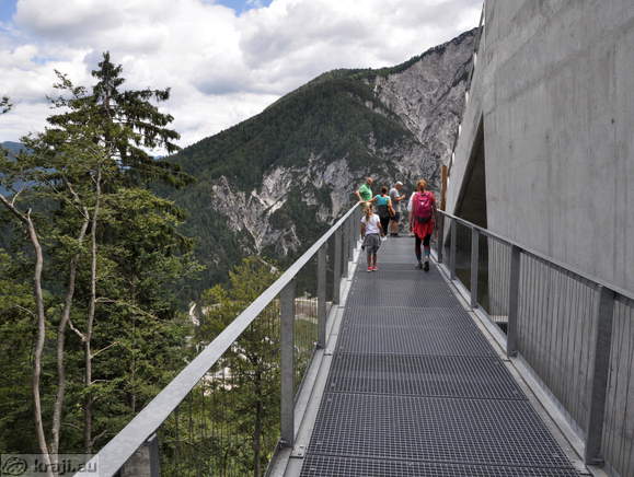 Passage to the top of flying hill on the left side