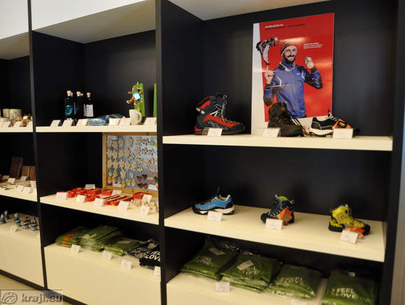 T-shirts, shoes, souvenirs T-shirts, shoes, souvenirs