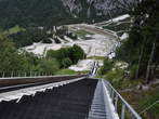 Wandern auf Skiflugschanze - Planica Nordic Center - Wandern auf Skiflugschanze 
