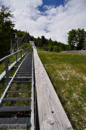 Last part of the path to the jump