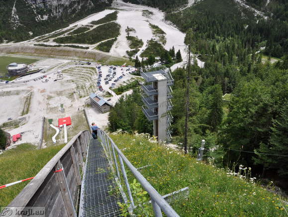 Path at the TV tower