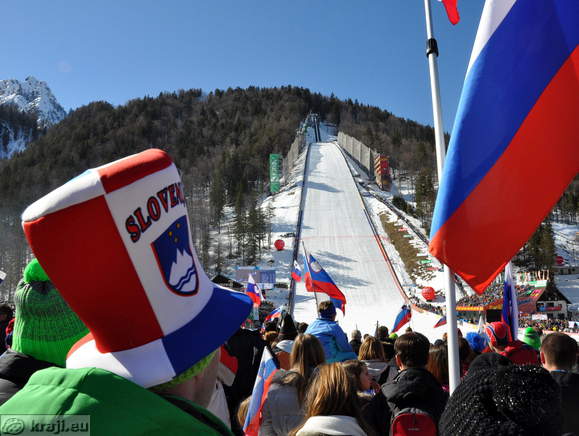 Start of the ski jumping