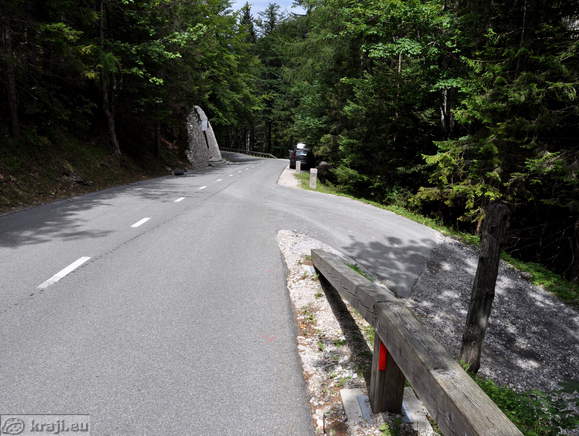 Odcep za Krnico v bližini Ruskega križa