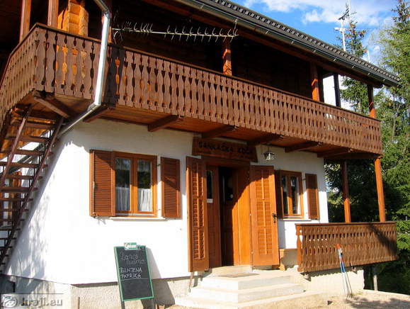 Sankaska koča Mountain Hut