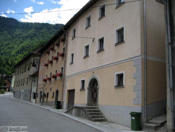 Bertoncelj House (Kropa No. 61a)