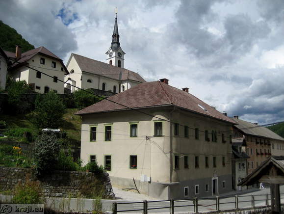 Parish Church of St. Leonard <br> Mazzoli House below the Church of St. Leonard