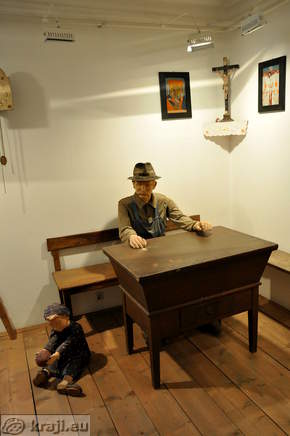 Prikaz življenja kroparske družine