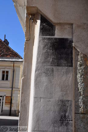Spenglar House - Underpined and covered balcony