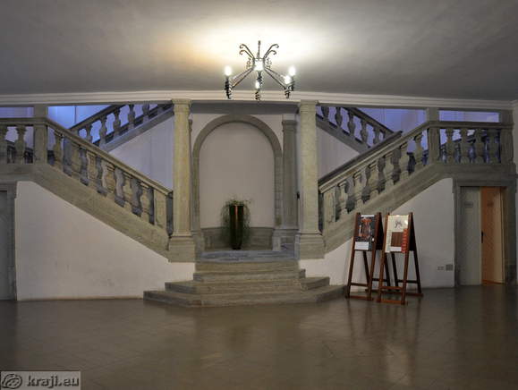 Manor <br> The Grascina (Thurn Manor) - inside staircase
