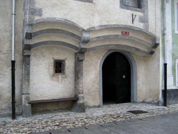 Mali (Bezuljnek) House with pillory