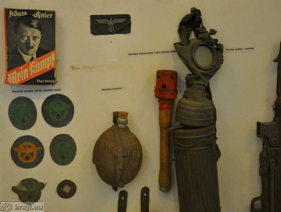 Adolf Hitler - Mein Kampf and the German combat equipment