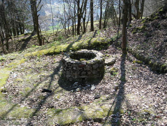 Vodnjak na Zgornjem stolpu na Kranclju