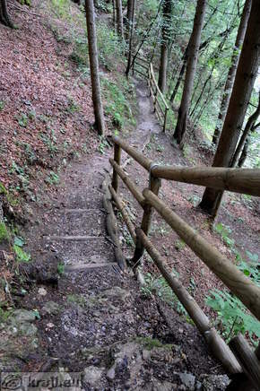 Dovzan Schlucht - Tarvis Brekzie Dovzan Schlucht - Tarvis Brekzie