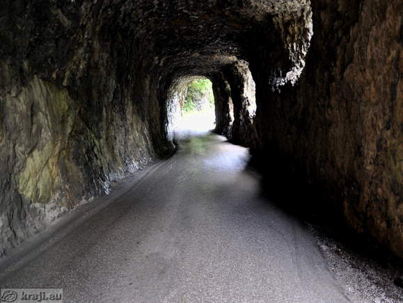 Dovžanova soteska - Veliki predor