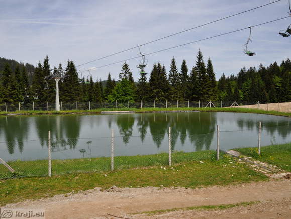 Akumulacijsko jezero na Soriški planini