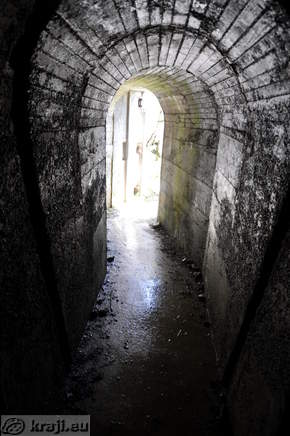 Soriska planina - Höhenweg: Mozic-parkplatz
