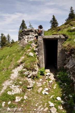 Soriska planina - Höhenweg: Mozic-parkplatz