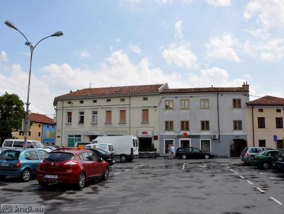 Ajdovscina - Lavricev trg (Lavric Markt)